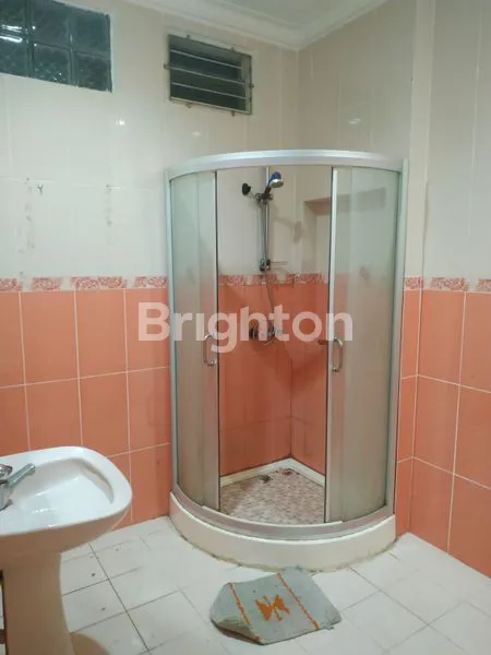 image DISEWAKAN DIPERUMAHAN BALIKPAPAN BARUCLUSTER VANCOUVER (2)