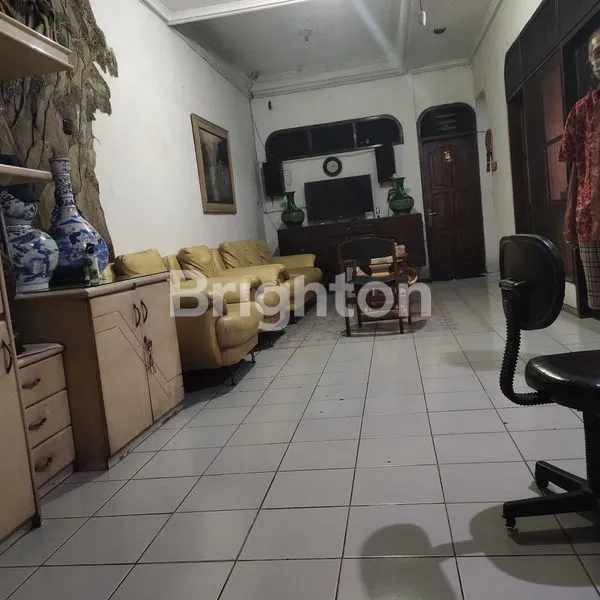image DIJUAL RUMAH TINGGAL BISA UNTUK USAHA, NOL JALAN PROPINSI SIDOARJO KOTA (3)