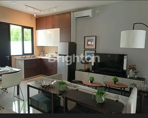 image RUMAH 3 LANTAI THE ESSENCE ATTIC JAKARTA GARDEN CITY CAKUNG JAKARTA TIMUR (1)