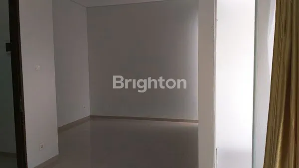 image RUMAH SIAP HUNI DALAM CLUSTER DI JALAN SUKAHAJI BANDUNG (3)