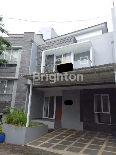 image RUMAH SIAP HUNI DALAM CLUSTER DI JALAN SUKAHAJI BANDUNG (1)