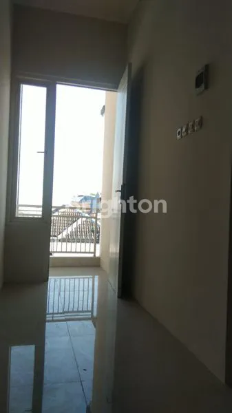 image RUMAH BARU GRESS 2 LT DI JL KALIJUDAN TARUNA SURABAYA (1)