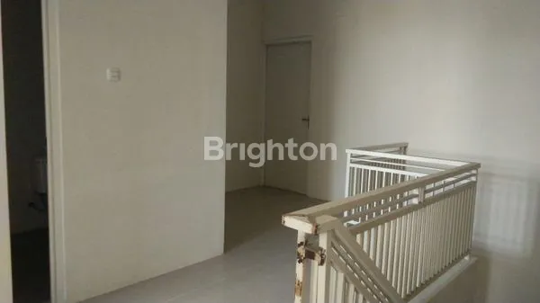 image RUMAH BARU GRESS 2 LT DI JL KALIJUDAN TARUNA SURABAYA (2)