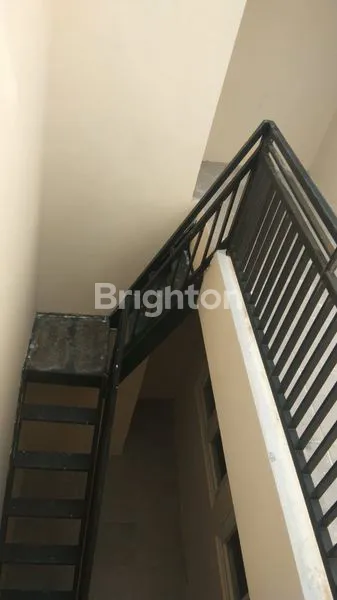 image RUMAH BARU GRESS 2 LT DI JL KALIJUDAN TARUNA SURABAYA (4)