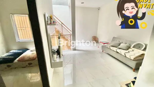 image RUMAH TAMAN MUTIARA PALEM FULL FURNISH 2,5 LANTAI SIAP HUNI, CENGKARENG (5)