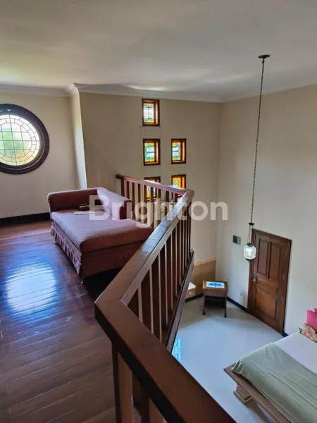 image RUMAH DARMO INDAH HADAP TIMUR (4)