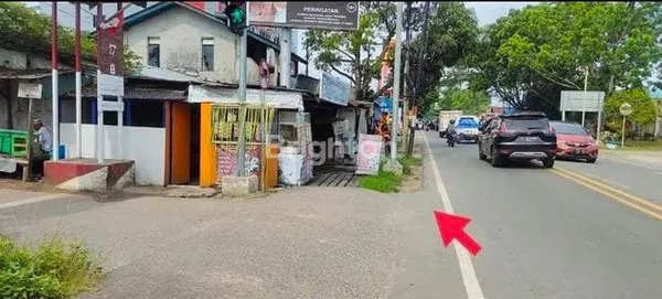 image TURUN HARGA ! DIJUAL RUMAH PINGGIR JALAN RAYA UTAMA JL. MULAWARMAN BALIKPAPAN COCOK UNTUK USAHA (1)
