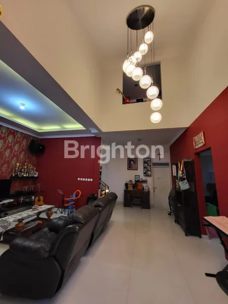 image RUMAH CANTIK 2 LANTAI DI HOOK ASRI & NYAMAN DI LOKASI STRATEGIS (6)