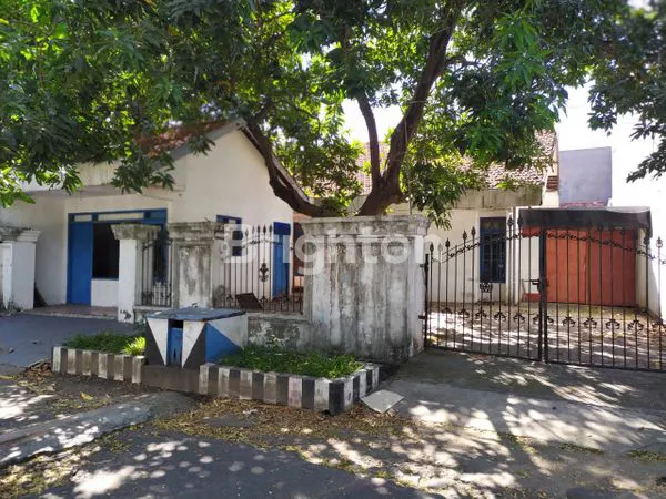 image HUNIAN NYAMAN DI RUNGKUT ASRI (1)