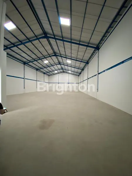 image GUDANG BARU, LOKASI NOL JALAN DI RAYA LINGKAR TIMUR (4)