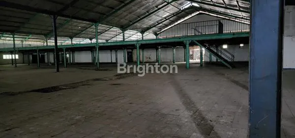 image DI SEWAKAN GUDANG 1 HA (10.000M²) DEKAT TOLL CIBINONG DAN DEKAT PINGGIR JALAN MASUK CONTAINER 40 FT...LUAS UNTUK LOADING & PARKIR (3)