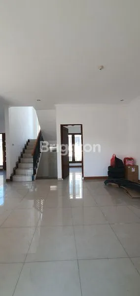 image RUMAH BARU BANGUN SIAP HUNI 2 LT PUSAT KOTA BATU (2)