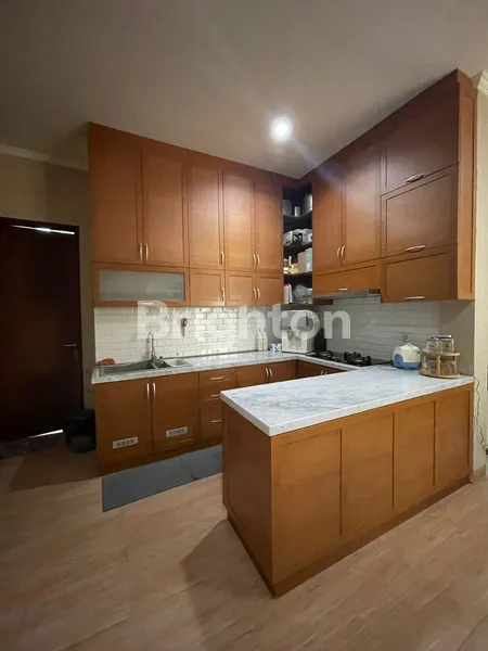 image RUMAH CANTIK SIAP HUNI SEMI FURNISH DALAM CLUSTER KEBAGUSAN RAGUNAN  (8)