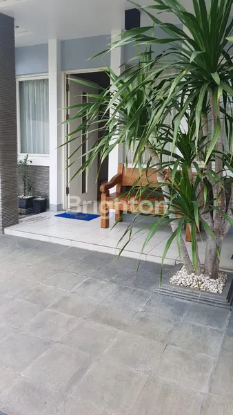 image RUMAH ALAM GALAXY SURABAYA BARAT SIAP HUNI KONDISI BAGUS (4)