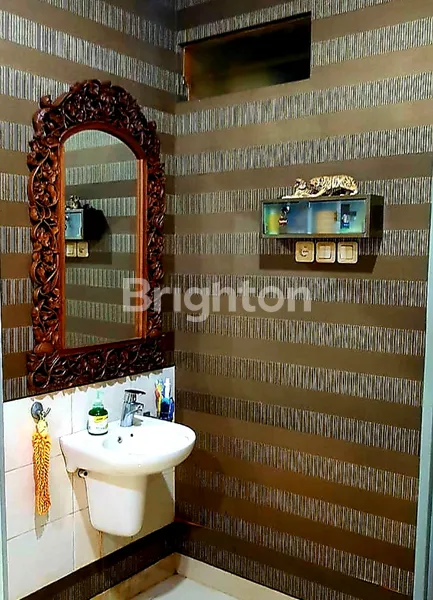 image RUMAH ALAM GALAXY SURABAYA BARAT SIAP HUNI KONDISI BAGUS (8)