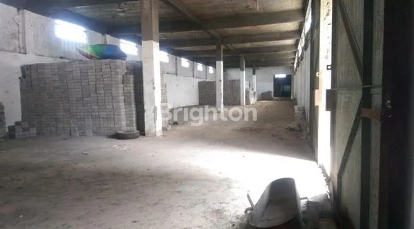 image GUDANG BEKAS AREA GEMPOL (3)