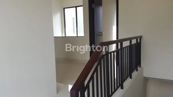 image RUMAH THE EMINENT BSD CITY CLUSTER PRECIA LEBAR 9 X 15 (4)
