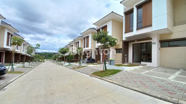 image RUMAH NYAMAN DI CITRA SENTUL RAYA (2 LANTAI) (2)