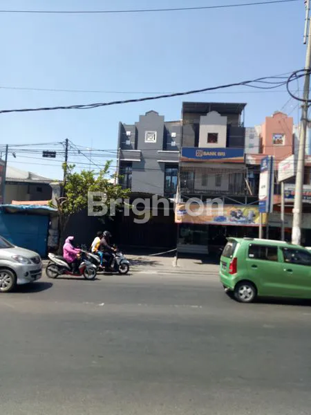 image RUKO 3LANTAI JL. LETJEND SUPRAPTO SIDOARJO (1)