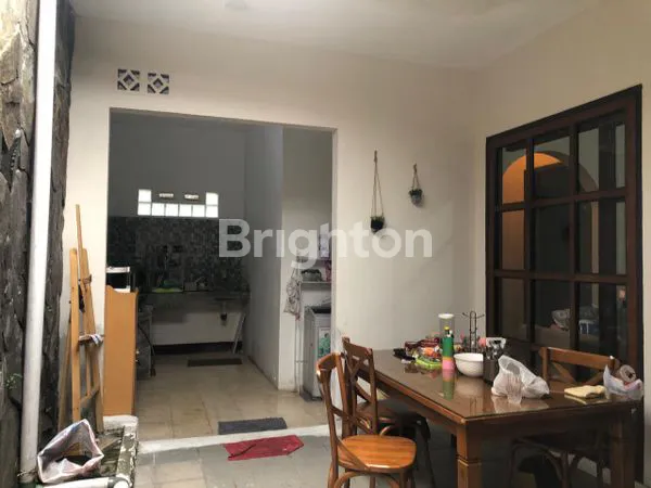 image RUMAH 1LT, BATUNUNGGAL, LT 553M2, PLUS RUMAH KOST (3)