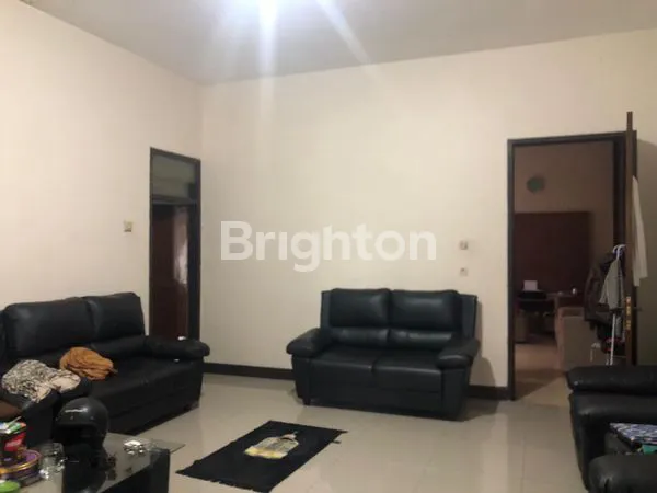 image RUMAH 1LT, BATUNUNGGAL, LT 553M2, PLUS RUMAH KOST (4)