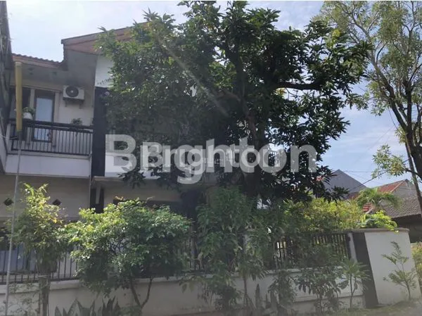 image RUMAH HOOK DI TAMAN PONDOK INDAH WIYUNG SURABAYA BARAT SIAP HUNI LOKASI STRATEGIS (3)