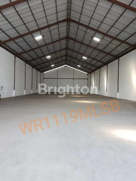 image GUDANG TAMBAK LANGON SIAP PAKAI LOKASI STRATEGIS, ROW JALAN LEBAR (1)