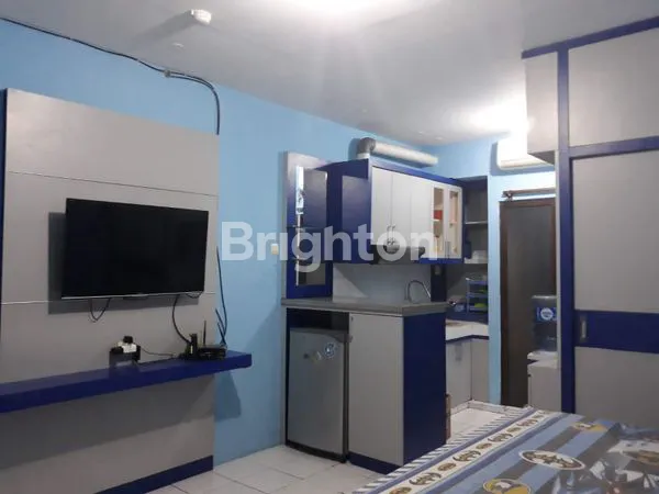 image UNIT STUDIO APARTEMENT GATEWAY CICADAS BAGUS MURAH FURNISHED (1)