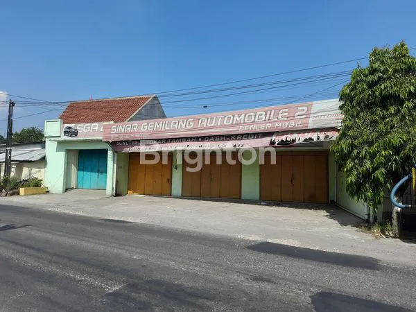 image RUMAH USAHA DI PINGGIR JALAN BESAR SOLO BARU (3)