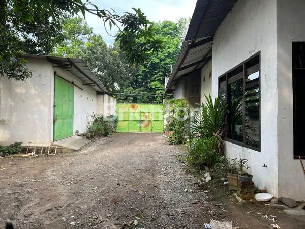 image DI SEWAKAN GUDANG + KANTOR + TOKO DI NOL JALAN RAYA PROPINSI DI KOTA JOMBANG (3)