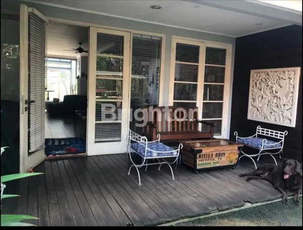 image RUMAH 2 LANTAI YG ASRI DI DAERAH JAKARTA SELATAN (6)