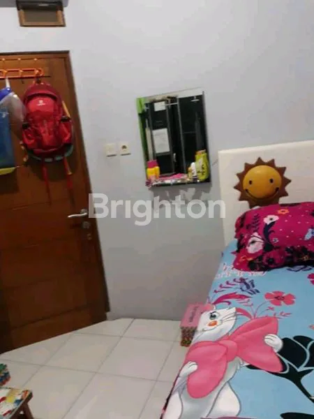 image RUMAH ASRI 2 LANTAI, DI PERUMAHAN BUMI ANGGREK BEKASI TIMUR (4)