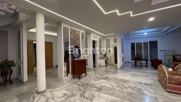 image LUXURY HOUSE AMERICAN STYLE IN DENPASAR BALI (6)