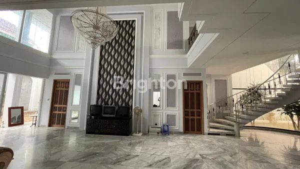 image LUXURY HOUSE AMERICAN STYLE IN DENPASAR BALI (5)