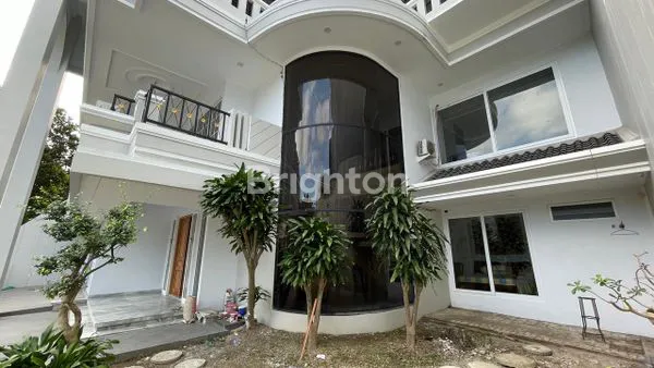 image LUXURY HOUSE AMERICAN STYLE IN DENPASAR BALI (4)