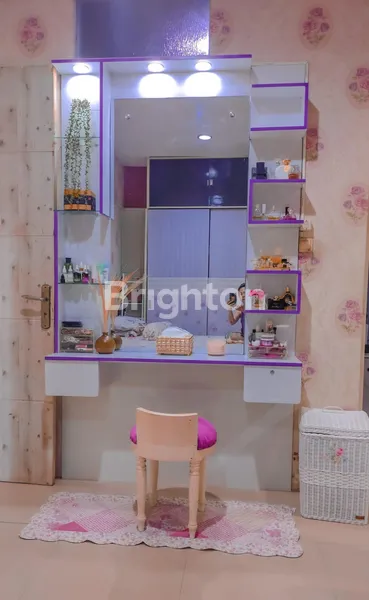 image RUMAH IMUT FULL FURNISH TAMAN WIGUNA SELATAN GUNUNG ANYAR (3)