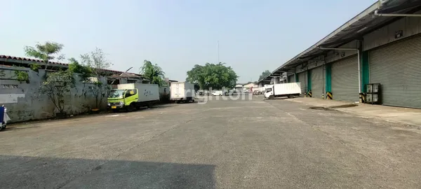 image GUDANG DEKAT PINTU TOL BITUNG (2)