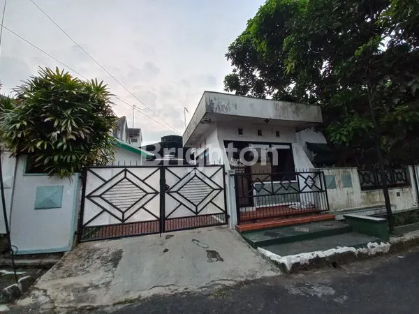 image RUMAH & TOKO KECIL PUNCAK DIENG MALANG (1)