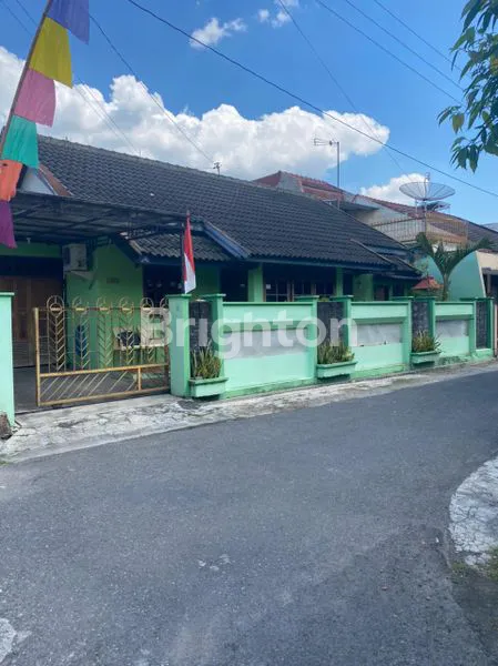 RUMAH HOOK SIAP HUNI DI LAMONGAN BARAT-SAMPANGAN