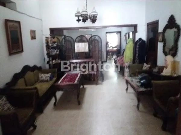 image RUMAH DI PUSAT KOTA SURABAYA (3)