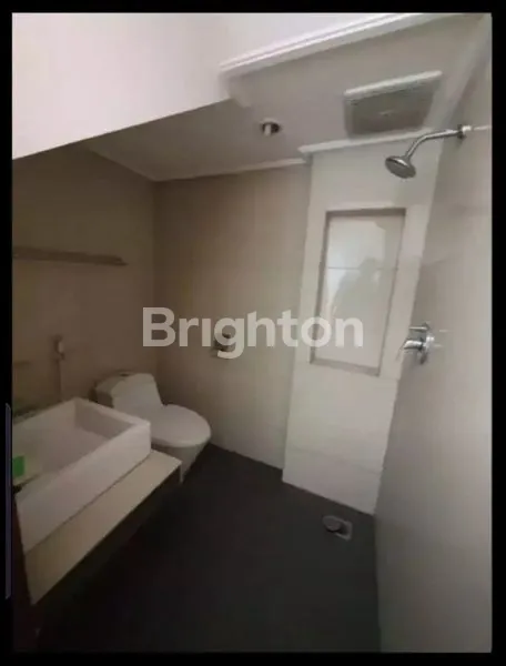 image RUMAH MINIMALIS  ROYAL RESIDENCE CLUSTER ADDINGTON FURNISED WIYUNG SURABAYA BARAT (5)