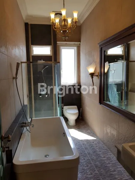 image RUMAH GAYUNG SARI BARAT (5)