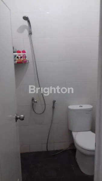 image RUMAH WISATA SEMANGGI SBY (2)