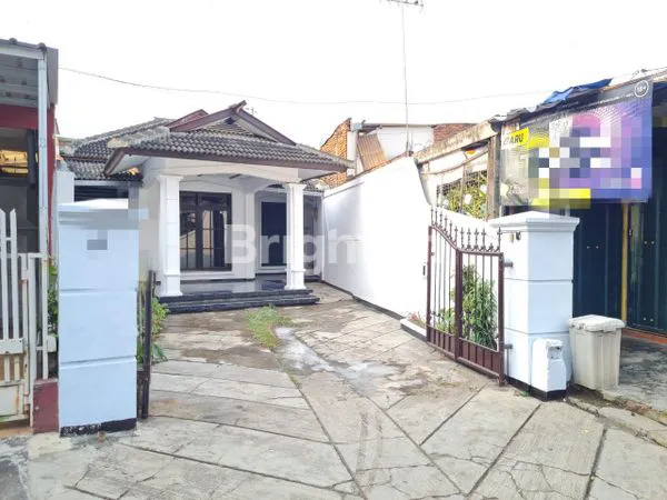 image RUMAH KOS 18 KAMAR HANYA SELANGKAH KE UNIBRAW SUHAT KOTA MALANG HARGA NEGO!! (1)