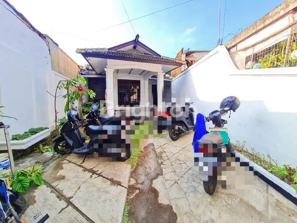 image RUMAH KOS 18 KAMAR HANYA SELANGKAH KE UNIBRAW SUHAT KOTA MALANG HARGA NEGO!! (14)