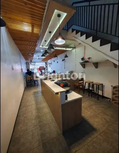 RUANG USAHA DI WILAYAH SUHAT