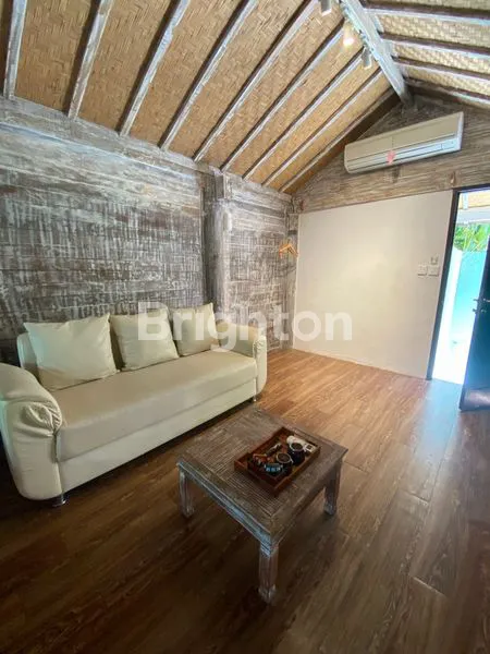 image SEWA JANGKA PANJANG DAN PENDEK - VILLA JOGLO 4KT SEMINYAK, 2 KOLAM RENANG (2)