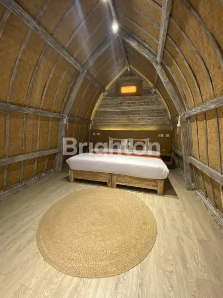 image SEWA JANGKA PANJANG DAN PENDEK - VILLA JOGLO 4KT SEMINYAK, 2 KOLAM RENANG (3)