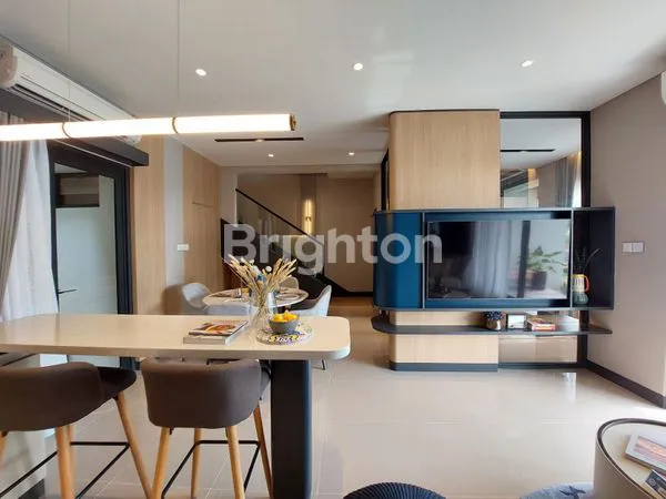 image RUMAH BARU SYMPHONIA CLUSTER STROZZI GADING SERPONG TANGERANG (2)