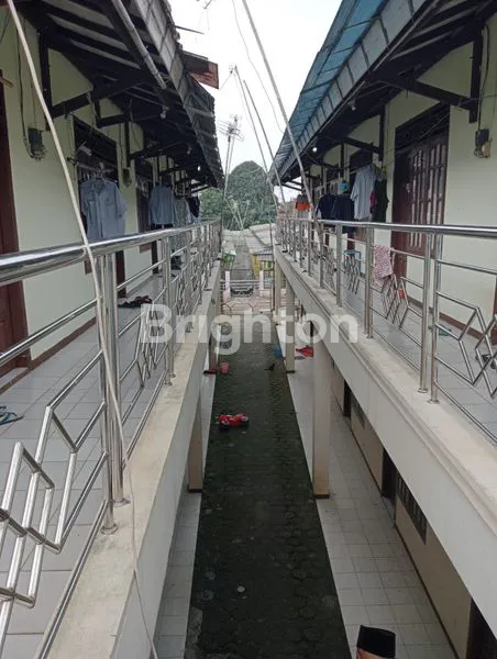 RUMAH KOST 2 LANTAI